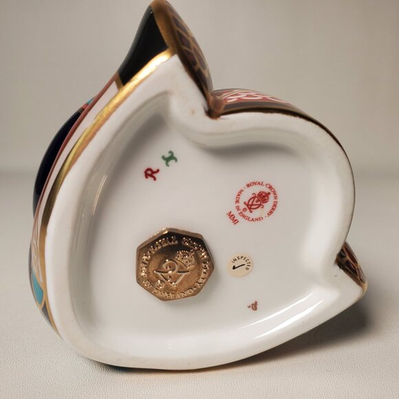 Royal Crown Derby Teddy Bear Drummer Paperweight — Limited Edition of 1,000 - Picture 9 of 12